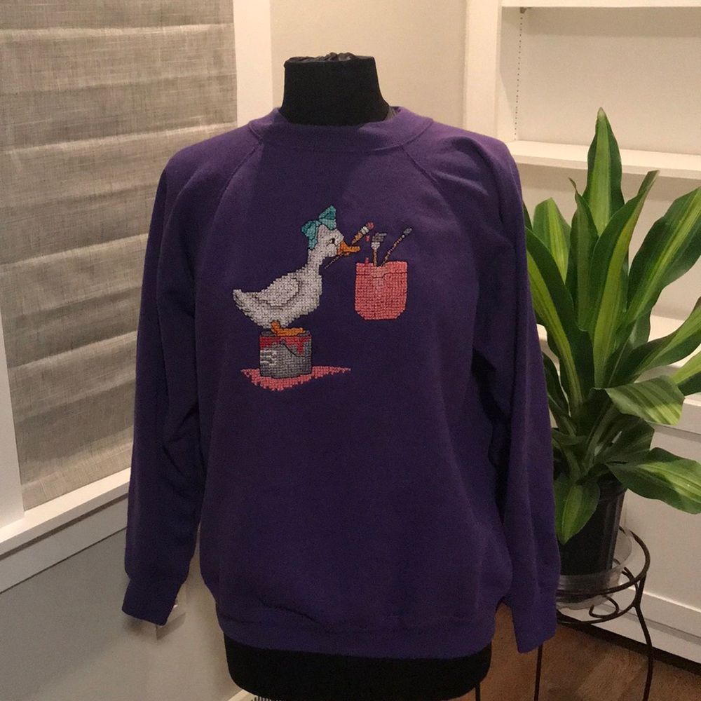 Hanes Sweatshirt with Cross Stitch Sz XL